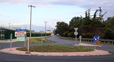 Büyükşehir'den Bin 100 ton sıcak asfalt!