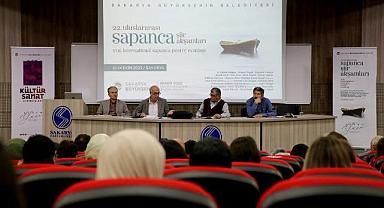 Cumhuriyetin 100. yılında Türk Şiiri SAÜ’de konuşuldu