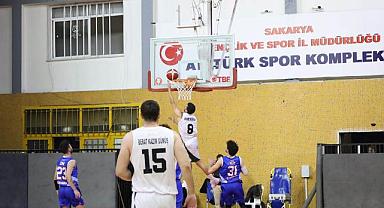 Büyükşehir’in dev adamlarından ilk mağlubiyet!