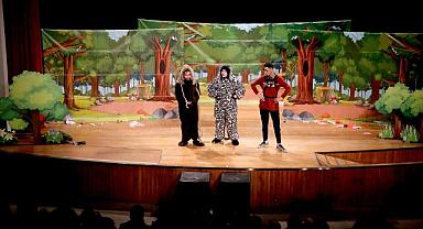 ‘Arkadaşım Dalmaçyalı’ Oyunu Minik Sanatseverler İle Buluştu