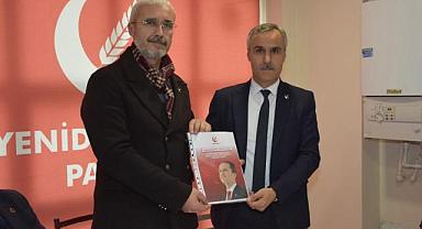 Ayvaz Adaylık Dosyasını Teslim Etti