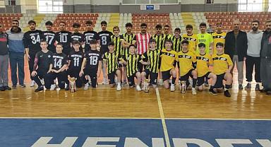 2023-2024 Eğitim-Öğretim Yılı Okul Sporları Genç Erkekler Futsal da Şampiyon Hendek Anadolu Lisesi