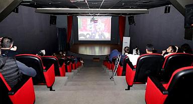 Büyükşehir Minik Kalplere Dokunuyor