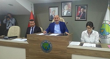 İRFAN PÜSKÜLLÜ'DEN 18 MİLYON TL'LİK PARK KAZIĞI!