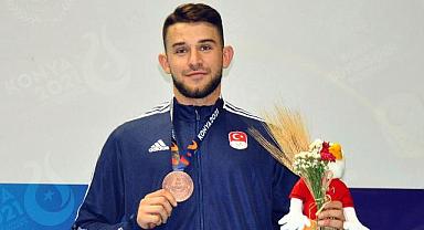 Sakarya’nın Milli Gururu Türk Bayrağı’nı Paris’te Dalgalandıracak