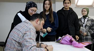 Sakaryalı yazar Oğuzhan Öztürk’ten gençlere tavsiyeler