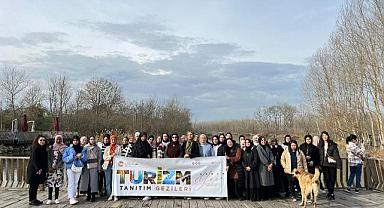 Üniversiteli Gençler Şehrin Güzelliklerini Keşfediyor