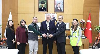 Sakarya’nın Gurur Günü Büyükşehir AB Referanslı Ödülün Sahibi Oldu 