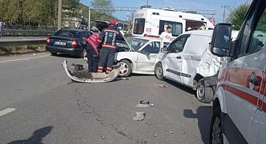 KÖPRÜBAŞI IŞIKLARINDA KAZA!