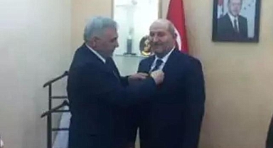 Yalanlarla dolu algınız batsın!