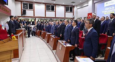 YUSUF ALEMDAR BAŞKANLIĞINDA İLK MECLİS TOPLANTISI