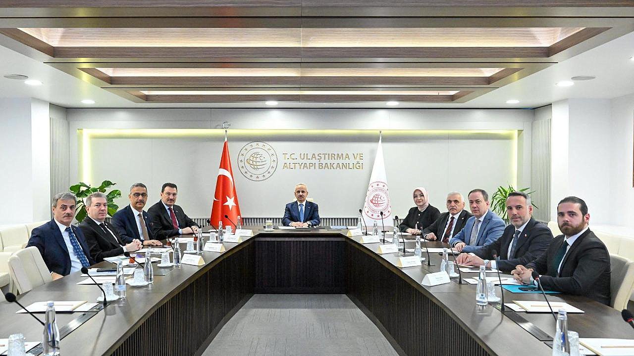 Başkan Alemdar, Ankara'da İki Bakana Projeleri Anlattı: “En iyisi için çalışacağız”