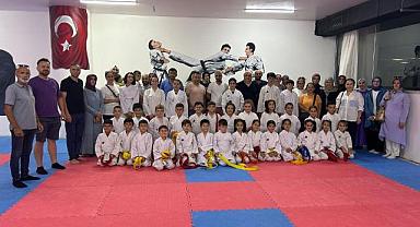 HENDEK'TE TERFİ SEVİNCİ