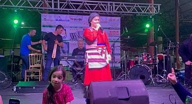 Buram buram Karadeniz kokan Festivalde, Karadenizliler coştu!