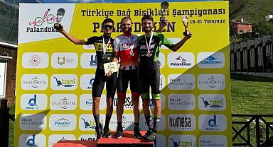 Büyükşehir’in Pedalları Şampiyonluğa Döndü: Furkan Akçam Türkiye Şampiyonu