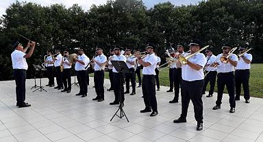 Büyükşehir Kent Orkestrası efsane parçalarla neşe götürüyor!