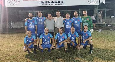 Çekişmeli geçen maçı, Yeniyayla Muhtarlığı kazandı!