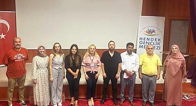 HENDEK'TE DİJİTAL VE  SOSYAL MEDYA BAĞIMLILIK SEMİNERİ