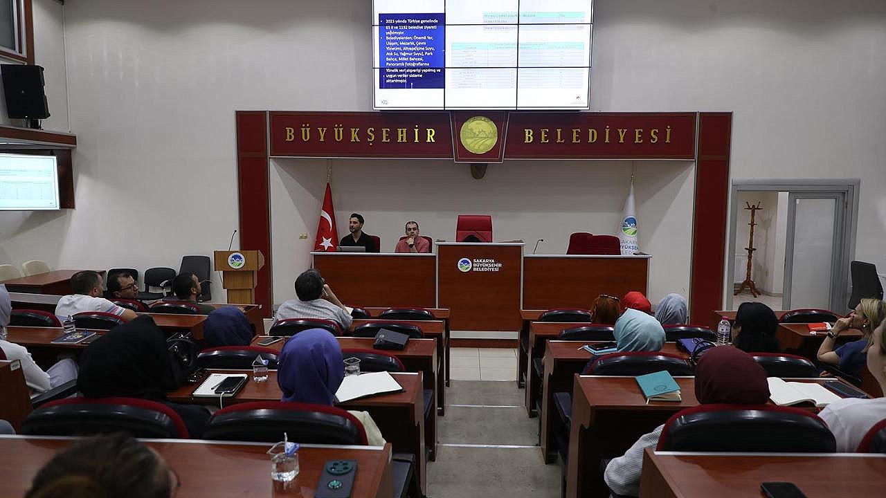 Büyükşehir Çalışanlarına ‘Akıllı Şehir’ Eğitimi