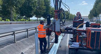 Büyükşehir Çevre Yolu’nda, güvenli ulaşım için mesaide