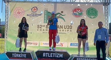 Büyükşehir’in yıldızları İzmir’deki müsabakaya damga vurdu