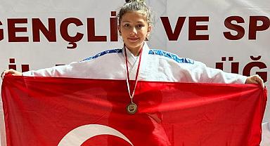 Edirne’de altın madalya Serra’nın oldu!