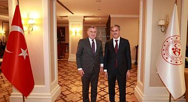 Alemdar'dan müjde: 2 ilçeye spor salonu ve mahallelere futbol sahası!