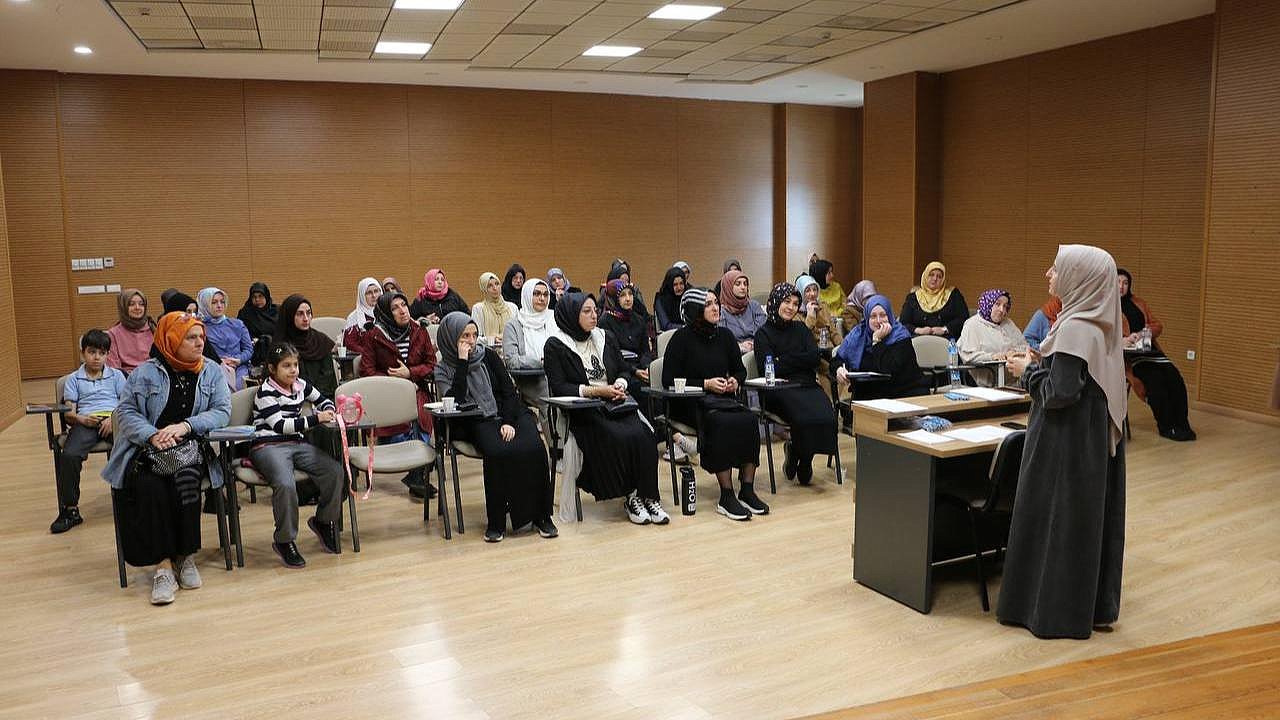 Güzel Ahlakı aşılamak için, Manevi Farkındalık Atölyeleri başladı