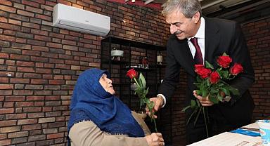 Yaşlılara hürmeti geleceğe miras bırakacağız!