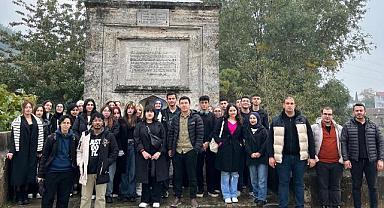 SUBÜ’nün gençleri Büyükşehirle Sakarya’nın tarihinde yolculuğa çıktı