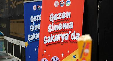 Gezen Sinema Tırı çocukları beyaz perdeyle buluşturuyor