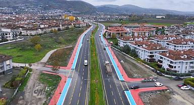 Şehrin yeni duble yolu 1. Cadde ışıl ışıl oldu