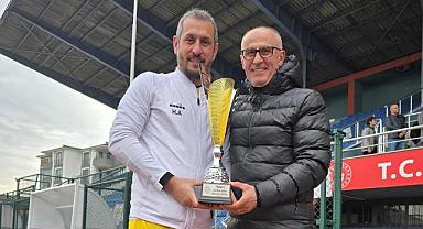 Hendek Veteranlar kupalara ambargo koydu!