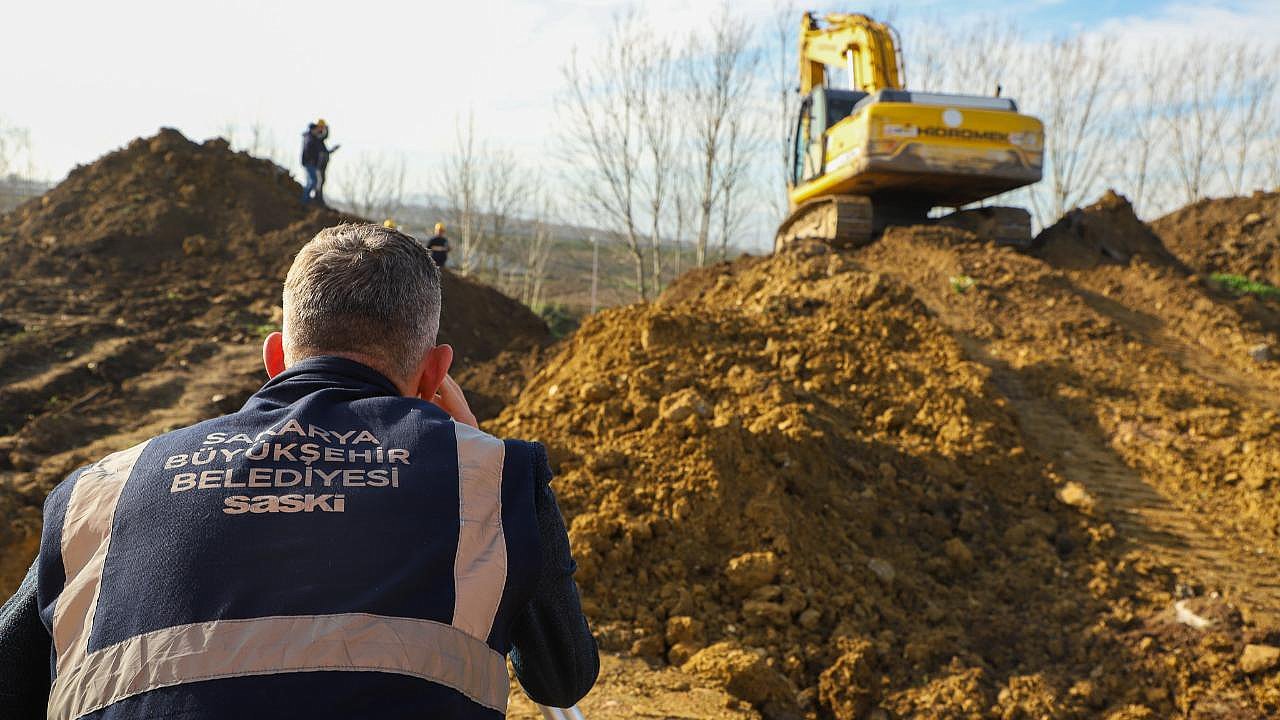 Metrobüs Hattına Yeni Yağmursuyu Altyapısı