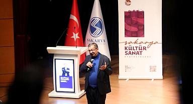 Sakaryalı sanat dostları Hayati İnanç’la buluştu: “Geniş olan ahiretin sohbeti ferahlatır”