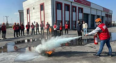 Büyükşehir’in ateş savaşçılarıyla binlerce kişi en zor ana hazır