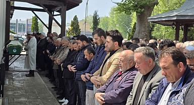 HATİCE SOFU DUALARLA SON YOLCULUĞUNA UĞURLANDI 