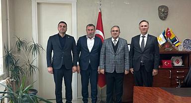 HENDEKSPOR YÖNETİMİ KAYMAKAM ACIR'I MAKAMINDA ZİYARET ETTİ