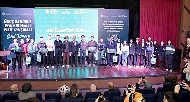 Türk armasıyla uzaya çıkan ikinci astronot Tuva Çilingir Atasever Sakarya'da: