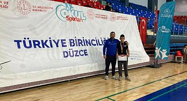 AHMET FURKAN KUŞ TÜRKİYE ÜÇÜNCÜSÜ OLDU