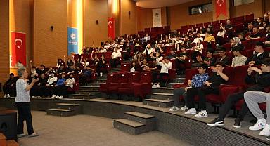 Büyükşehirden sınav stresi yaşayan çocuklara motivasyon kaynağı semineri