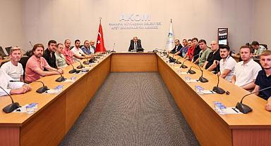 Başkan Alemdar: “Sakaryaspor artık altyapıdaki başarıyla gündeme gelecek”