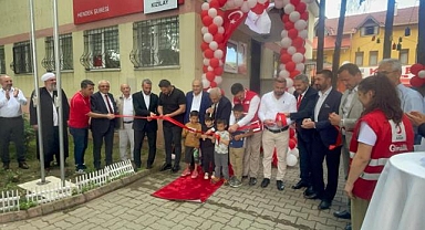 HENDEK KIZILAY ŞUBESİ YENİ HİZMET BİNASI TÖRENLE AÇILDI