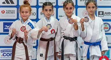 Büyükşehir sporcuları başarılarına devam ediyor