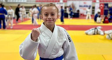 Büyükşehirli Judocu, Gülfem Aysima Avrupa yolunda