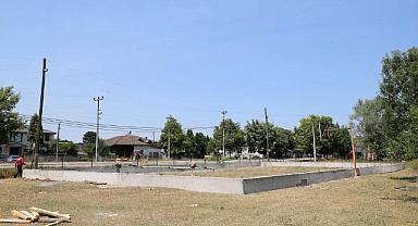 Futbol, basketbol ve voleybol sahalarında çalışmalar başladı