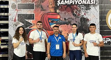 Kick Boks Şampiyonası’nda Türkiye 3’üncüleri Büyükşehir’den