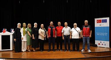 Afet anında ‘bir telsiz sesi’ binlerce kişinin hayatında rol oynayacak