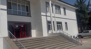 HENDEK'E KAYMAKAM GÖKPINAR'IN ELİ DEĞDİ!