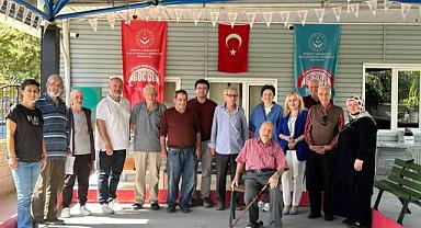 YAŞLILARA ZİYARET: KALPLERDE DERİN İZ BIRAKAN BULUŞMA